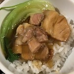 Ajia Rou Ieie No Wantan To Butabara No Mise - セットのミニ豚バラご飯