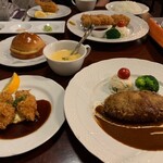 洋食ダチェス - ハンバーグ、牡蠣フライ、上ロースカツレツ、カニクリームコロッケ、コーンスープ、幸せ✨