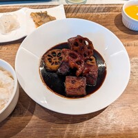 CINA New Modern Chinese - 