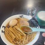 中華そば処 琴平荘 - メンマ増量