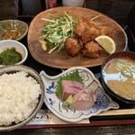 Yohachi - 鳥の唐揚げ定食1000円