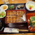 Unagi Dokoro Fuku - うな重(特上)…うな重、鰻たたき、吸い物、八幡巻、肝、酢の物、香の物、フルーツ