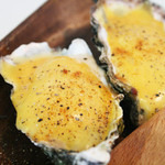 Kakigoyafiba - 人気の牡蠣のチーズ焼き