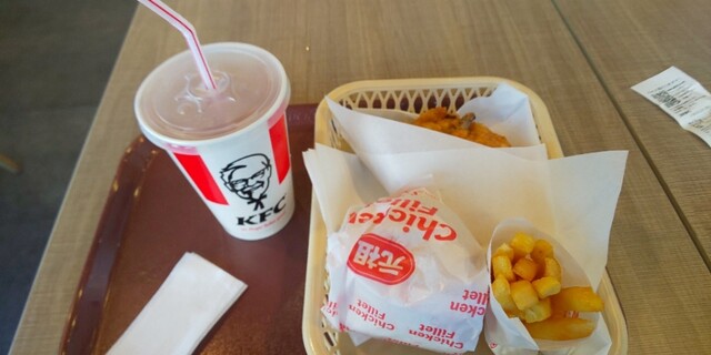 ケンタッキーフライドチキン ルート286鈎取店 - 八木山動物公園（レストラン）の写真