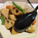 馬ともつ鍋 うまかっちゃ - 【筑前煮】