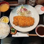 とんかつ井戸枩 - きなこ豚ロースカツ定食(100g)①