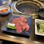 焼肉 腰塚 - 