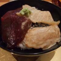 鮨 からく - づけと鯛の胡麻和え丼