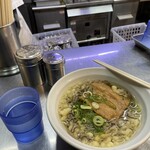 立喰うどん・そば　大和庵 - たぬき@400円