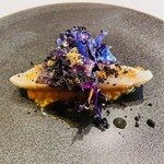 シャントレル - ◆鰆、紫キャベツ、人参ソース