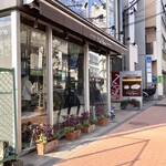 マ・プリエール - 繁忙期はカフェコーナーはお休みです。