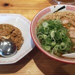 尾道ラーメン しょうや - 