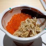 赤坂 鮨 天ぷら 祇園いわい - いくらとズワイガニの小丼