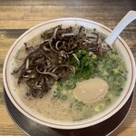 博多一丁 - 味玉ラーメンキクラゲトッピング