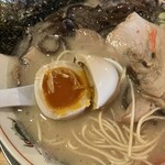 博多一丁 - 半熟味玉