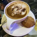 Dee Lounge - カプチーノ