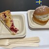 IKEA - 料理写真:ベリーチーズケーキ、カラフルセムラ