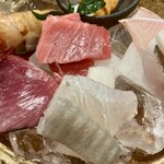 しんのすけ - うに、生本まぐろ、ひらめ