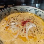 つけ蕎麦 ボンサイ - ごまだれ鶏つけ蕎麦のつけ汁！