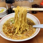 大阪餃子専門店 よしこ - 麺リフトアップ