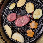 特選銘柄和牛 焼肉牛亭 - 焼き野菜