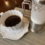 Ratorie Do Ginyoru E Maderon - ホットコーヒーとミルク♪