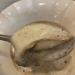 ラトリエ・ド・ギニョール・エ・マデロン - 大粒の牡蠣♪