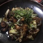 お好み焼 てぼ - 鳥の？？焼き（鉄板盛合せの一品）