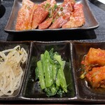 焼肉くろべこ - 