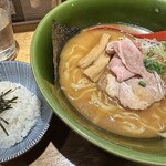 焼きあご塩らー麺 たかはし - 