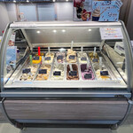 横須賀ジェラートファクトリー - ☆ショーケースがお出迎え(*^^)v☆