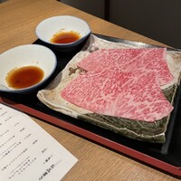 柳橋焼にく わにく - わにくサーロインのしゃぶしゃぶ