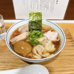 らーめん亭 ひなり竜王 - 特製醤油らーめん