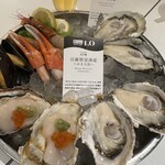 Emit Fish Bar Oyster And Grill - 