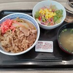 234444739 - 吉野家といえばやっぱり牛丼でしょ♪