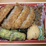 三浦屋 - 特撰のり弁当