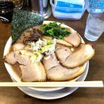 うまいヨゆうちゃんラーメン - 