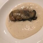 Nerua - 牡蠣のエクレア