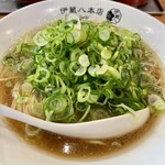 中華そば つけそば 伊蔵八本店 - 