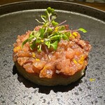 隼 - ・とーすと　焼いたバケット　ロンサカパ(ラム酒)  あん肝のペースト　氷見の鰤を紹興酒漬けにしたタルタル