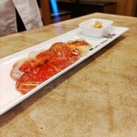 和牛一頭焼肉 房家 - 大判炙り手まり寿司　鬼おろしつき