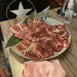 焼肉 ミートパンチ - 