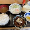 もつ焼たつ煮込み