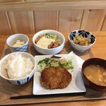 シャイン食堂 - ミンチカツ・チキン南蛮