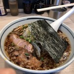 はな火屋 - 醤油らーめん 850円（大盛)