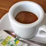 イルポッジョ - 本場ナポリの濃厚なエスプレッソ