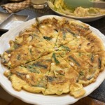 牛楽炭火焼肉 - 海鮮チヂミ