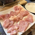 牛楽炭火焼肉 - 地鶏塩焼