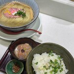 鯛塩そば 灯花 - 