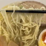 234463254 - 塩中華そば麺リフト